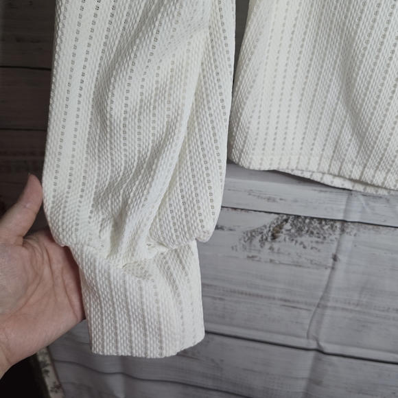 Off White Longsleeve Button Up Vneck Sweater Womans Size Large - Picture 3 of 5